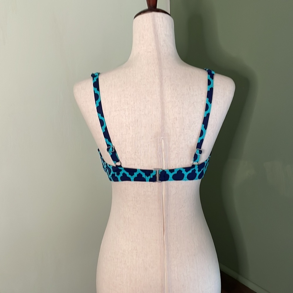 6 Lands End Swim Top A04 6419 - Picture 2 of 4
